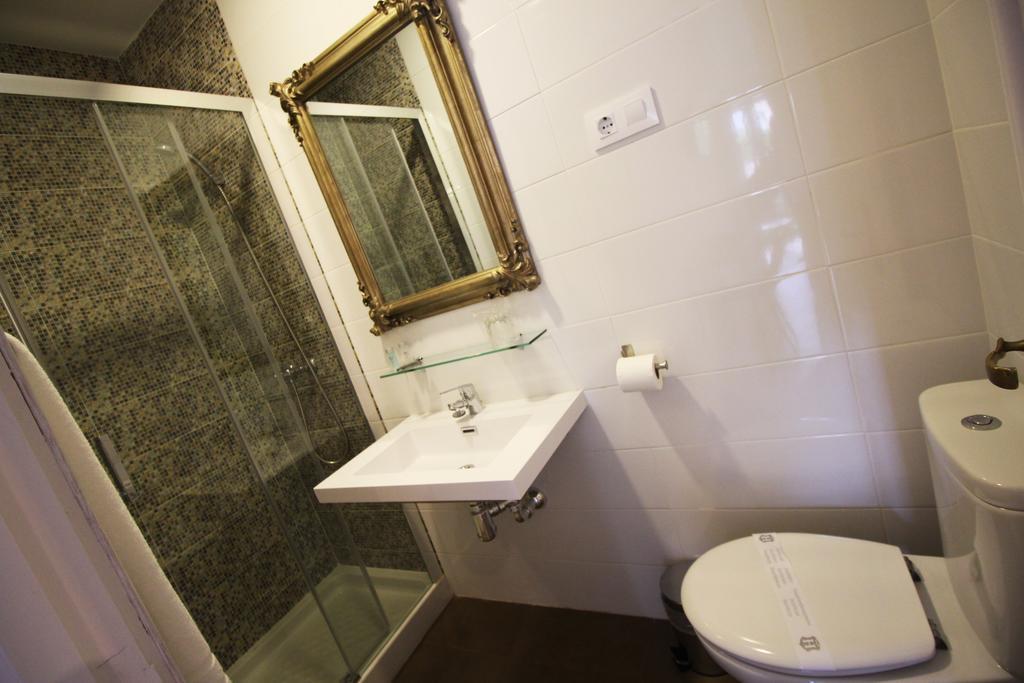 Pension Las Casitas De Santander Auto Check Exterior photo