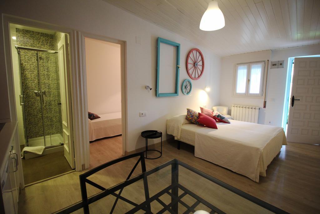 Pension Las Casitas De Santander Auto Check Exterior photo
